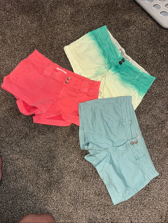 BKE Pants - BKE Women’s Shorts Trio - Coral, Teal, Mint Ombre